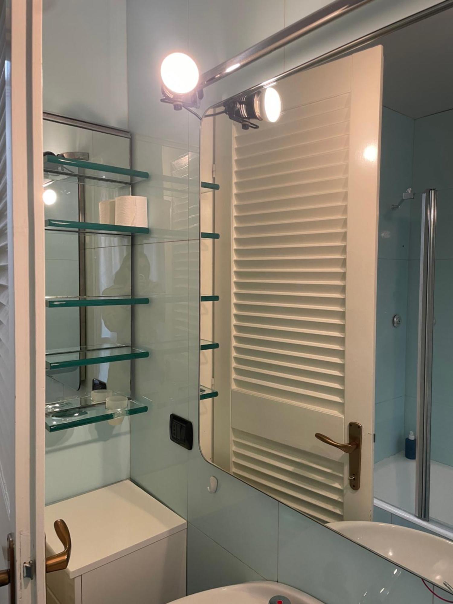 Downtown Apartment ميلان المظهر الخارجي الصورة