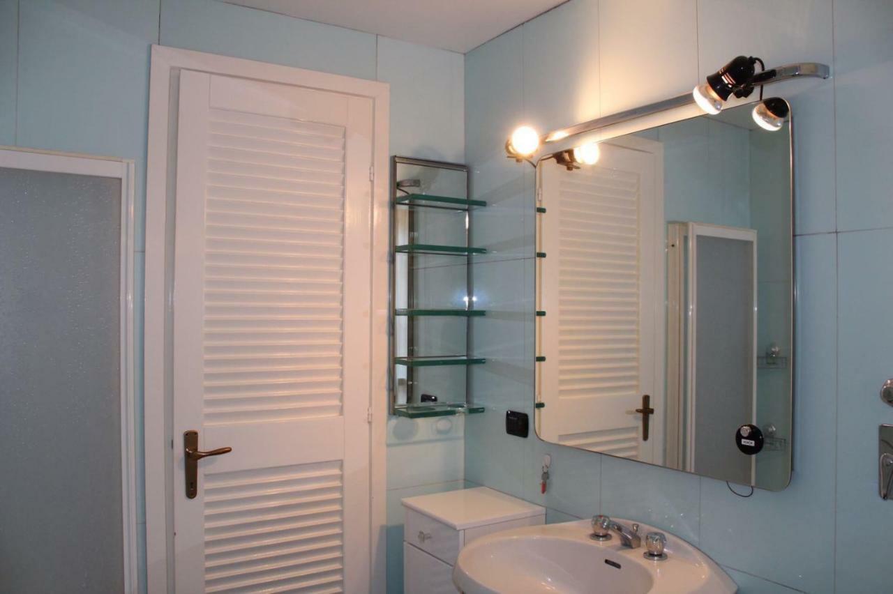 Downtown Apartment ميلان المظهر الخارجي الصورة