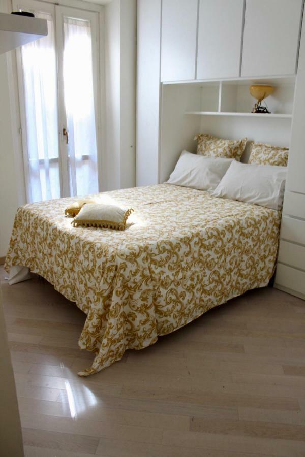 Downtown Apartment ميلان المظهر الخارجي الصورة
