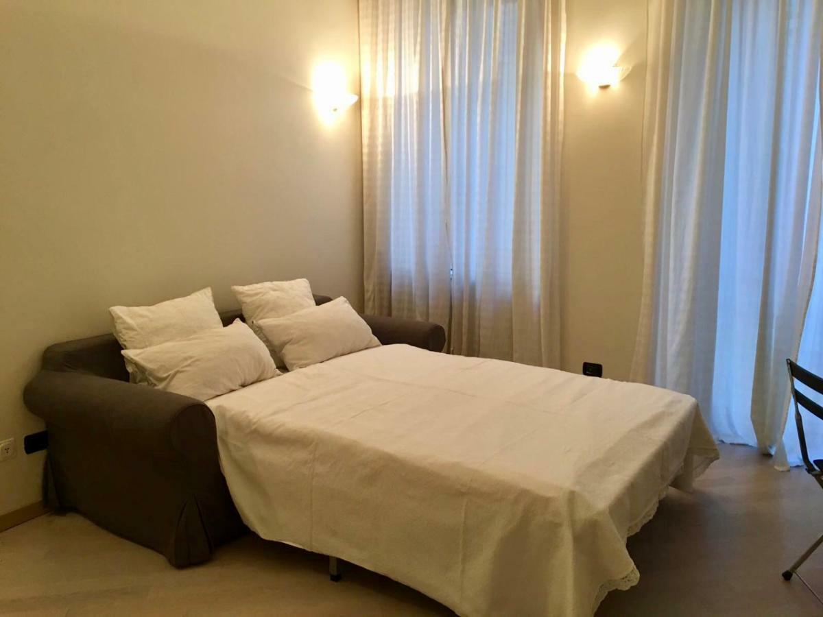 Downtown Apartment ميلان المظهر الخارجي الصورة