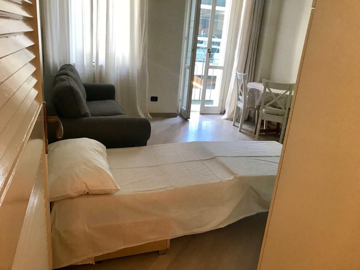 Downtown Apartment ميلان المظهر الخارجي الصورة